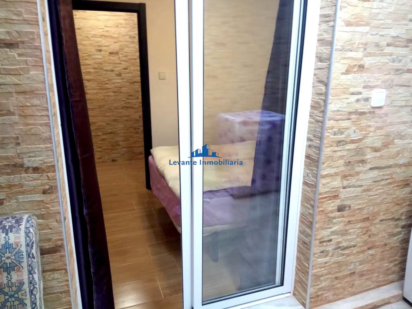 For sale of flat in Valencia