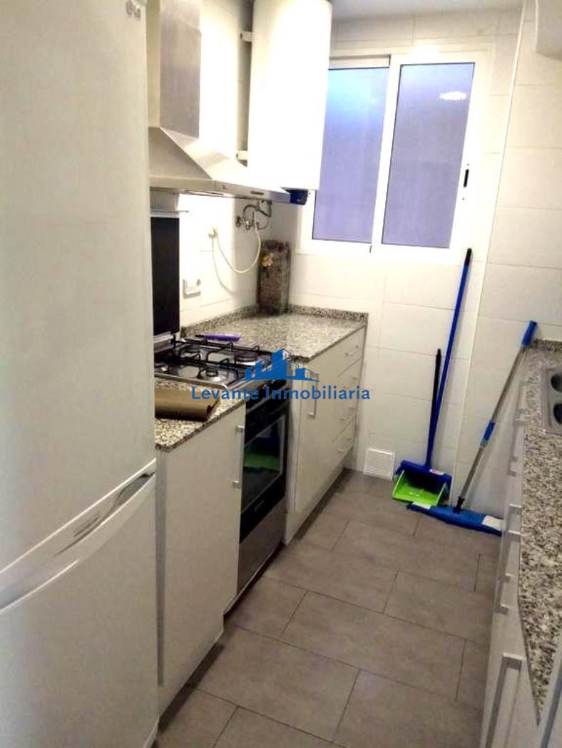 For sale of flat in Valencia