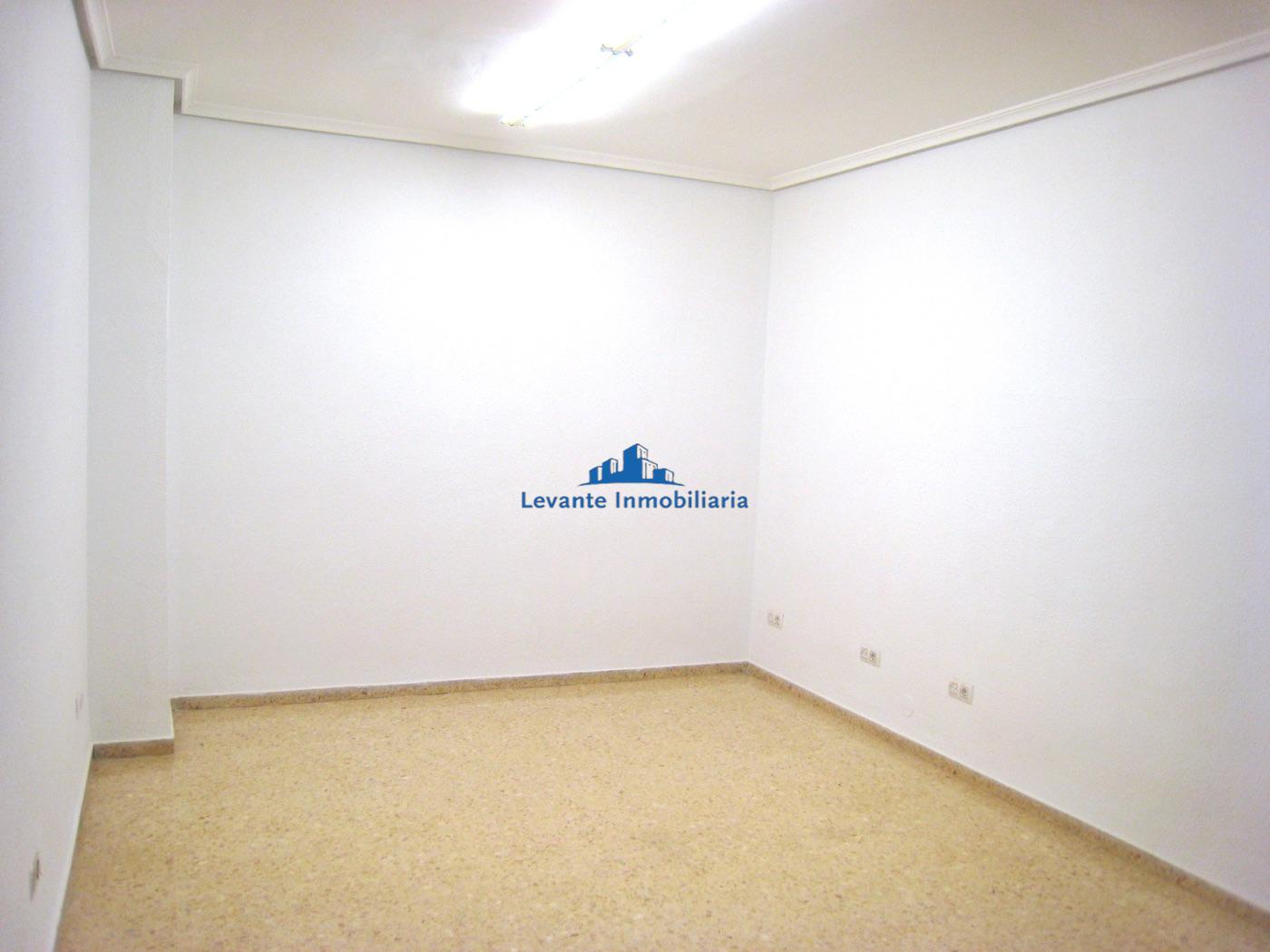 Alquiler de local comercial en Valencia