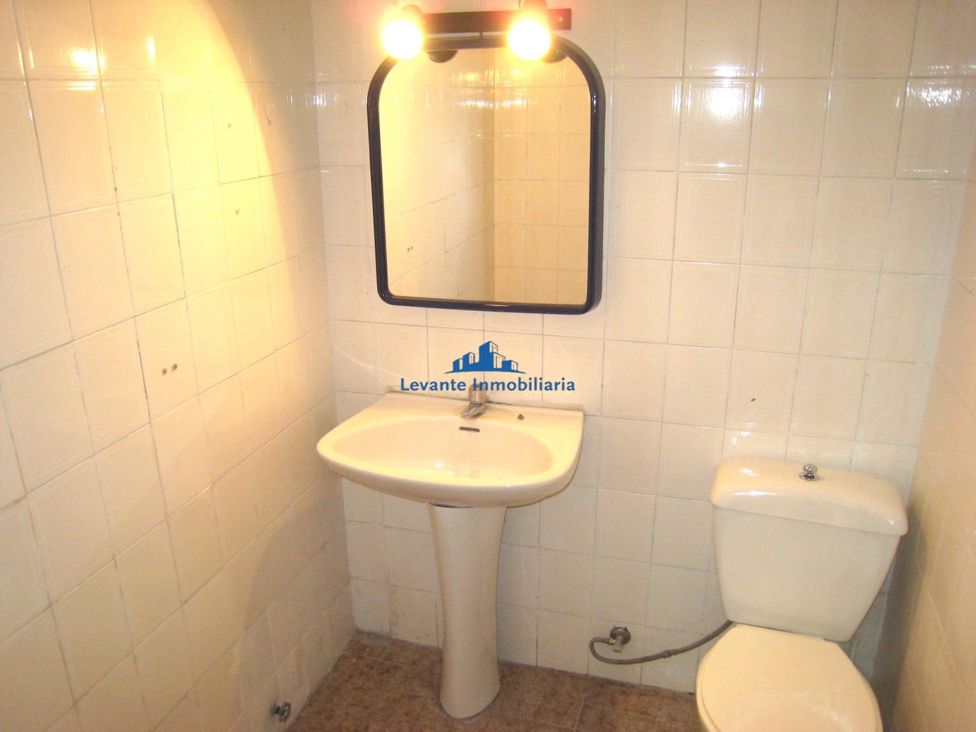 Alquiler de local comercial en Valencia