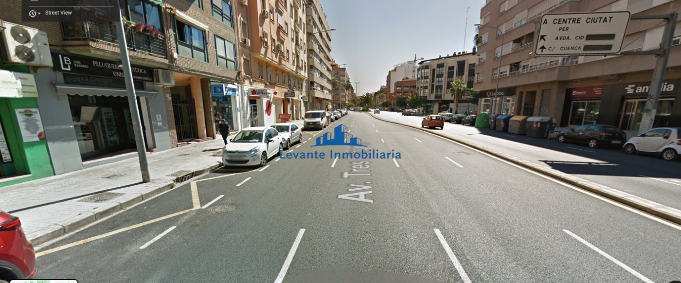 For rent of commercial in Valencia