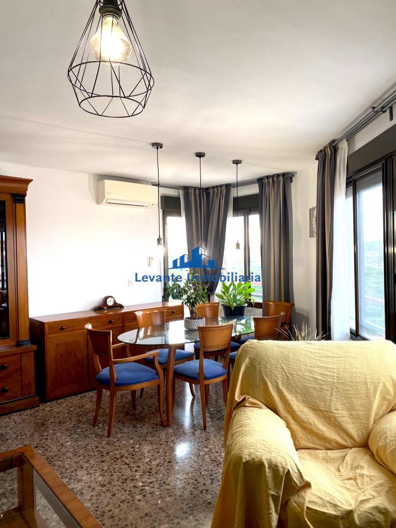 For sale of flat in Bonrepòs i Mirambell