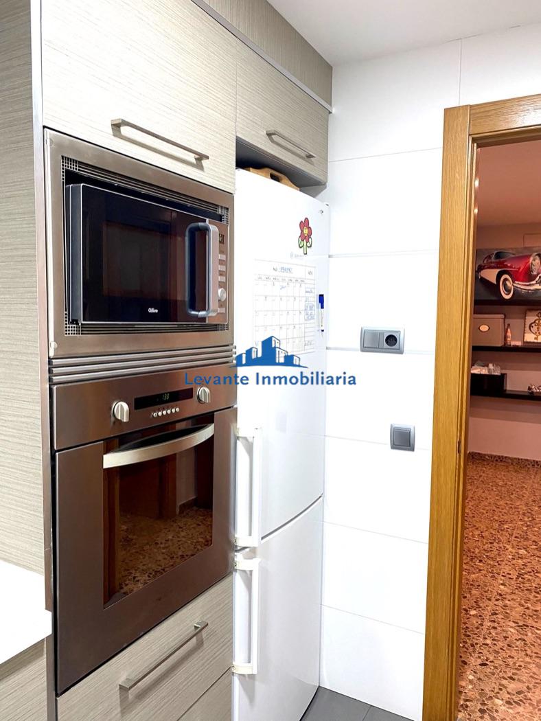 For sale of flat in Bonrepòs i Mirambell