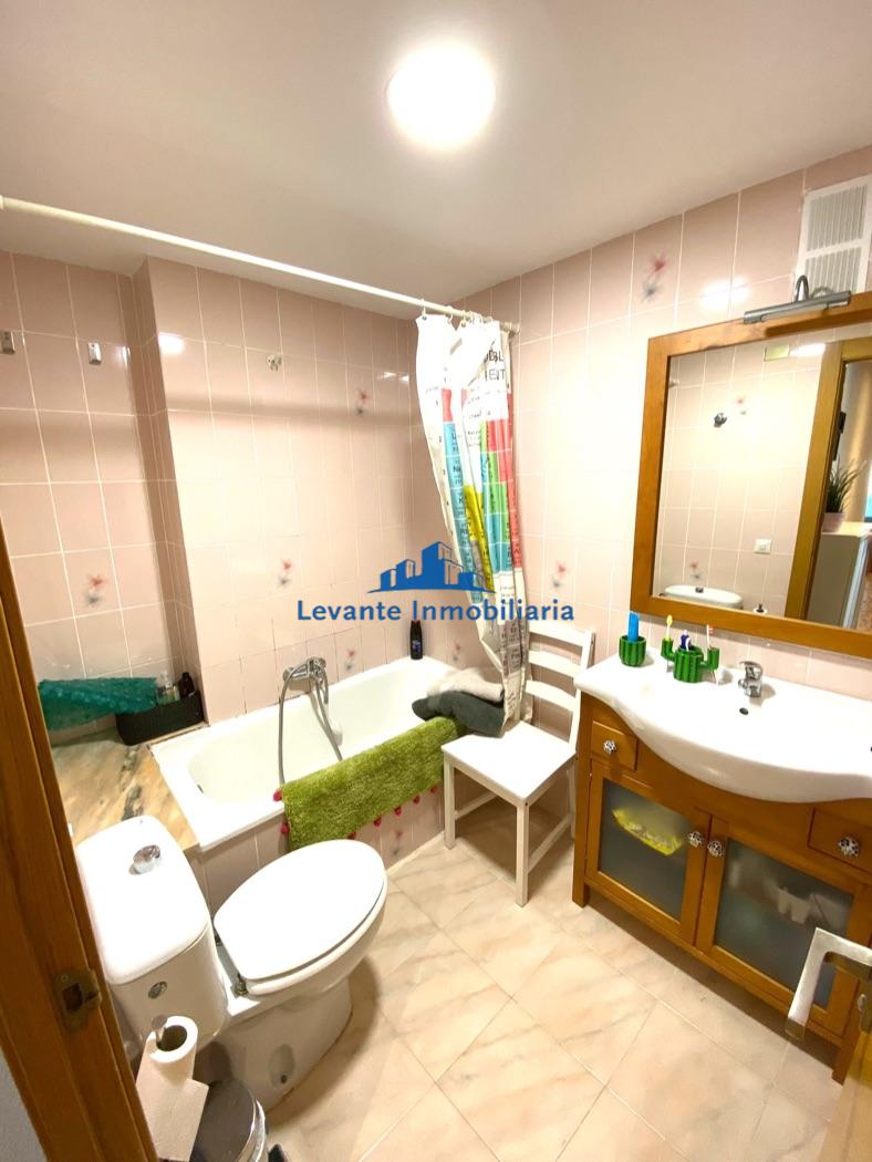For sale of flat in Bonrepòs i Mirambell