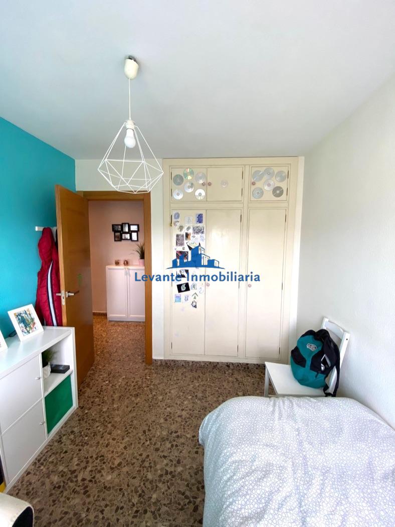 For sale of flat in Bonrepòs i Mirambell