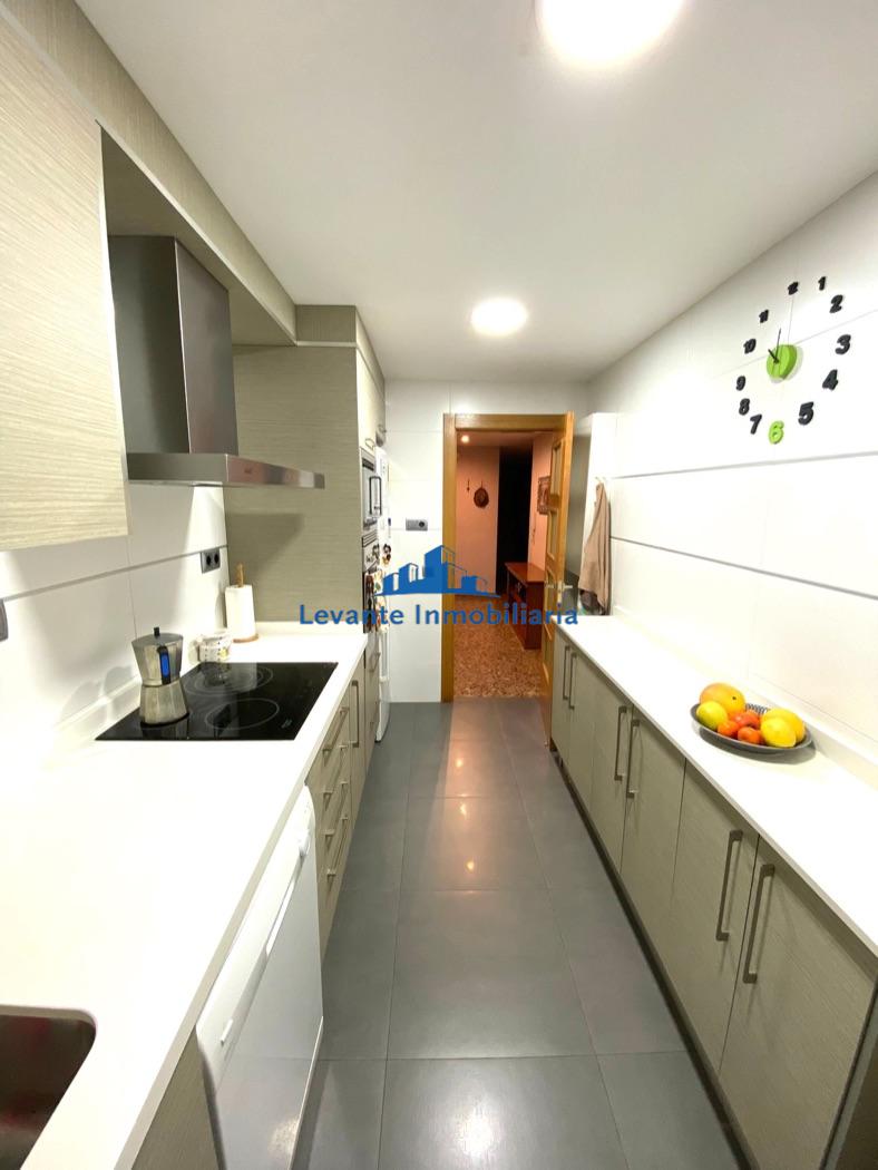 For sale of flat in Bonrepòs i Mirambell
