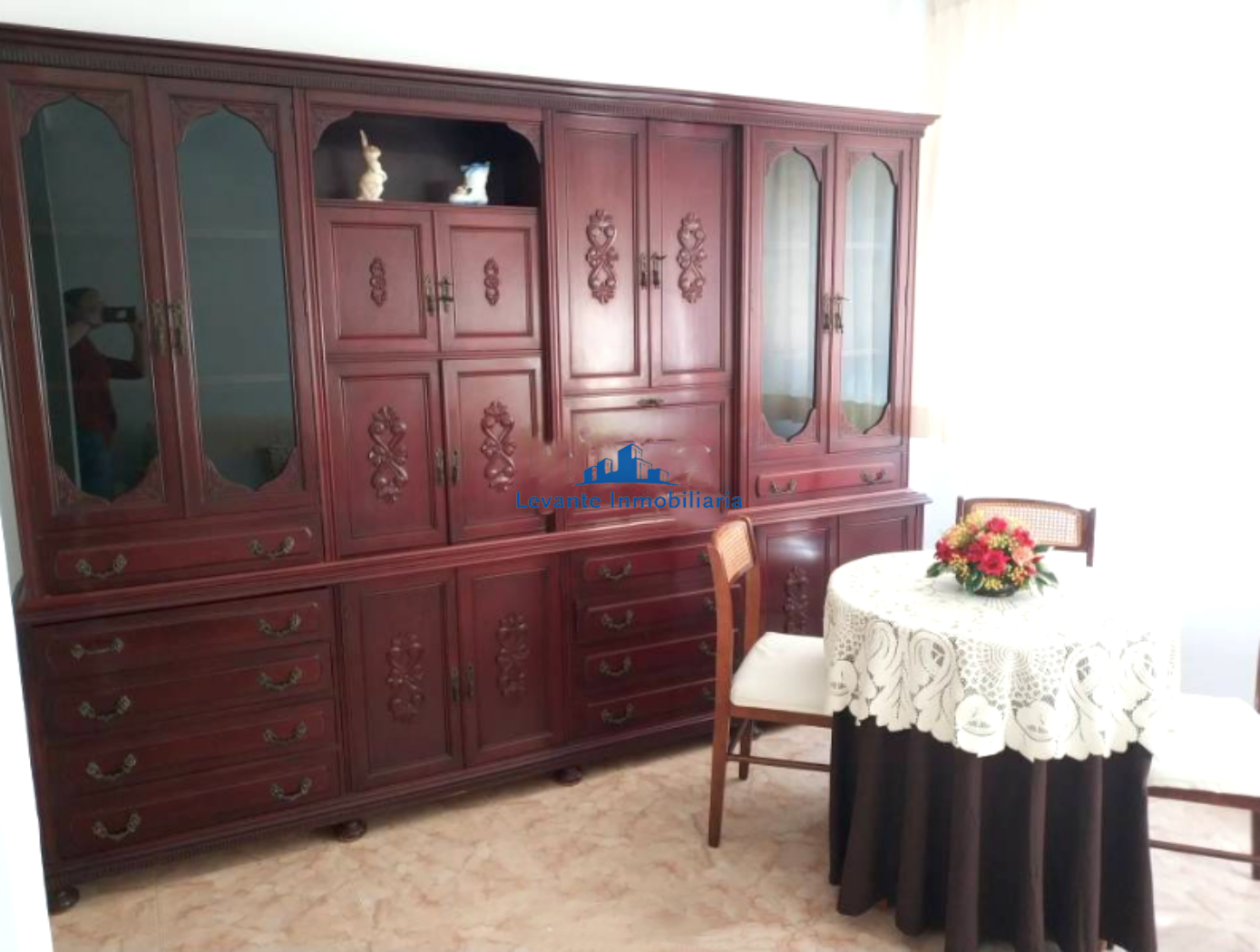 For sale of flat in Valencia