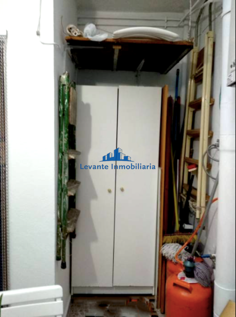 For sale of flat in Valencia