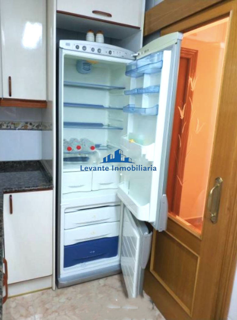 For sale of flat in Valencia