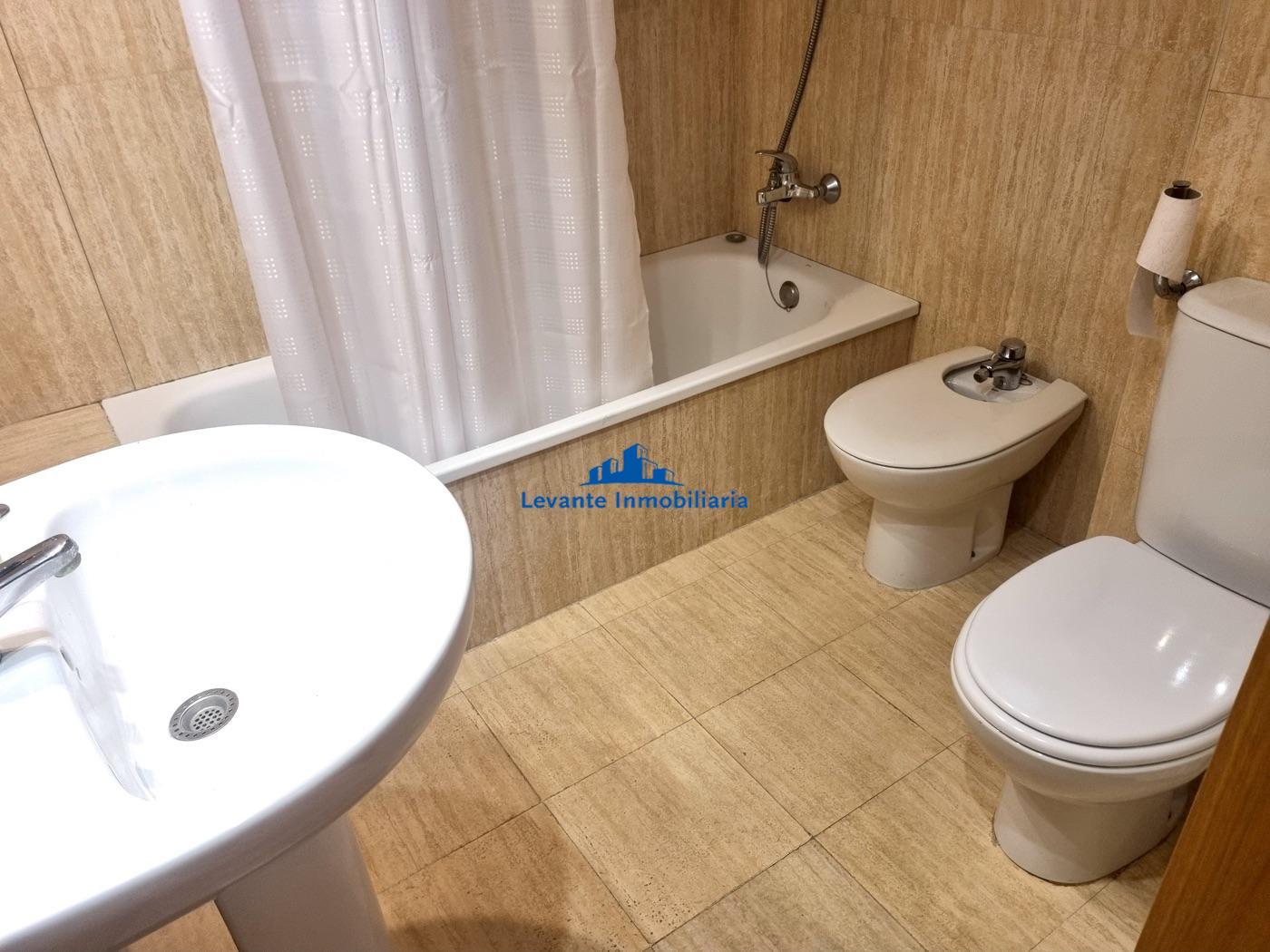 For rent of flat in Valencia