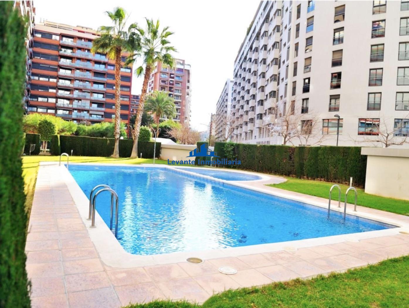 For rent of flat in Valencia