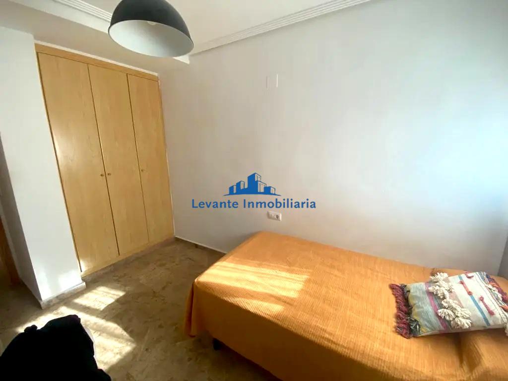 For sale of flat in Torrent