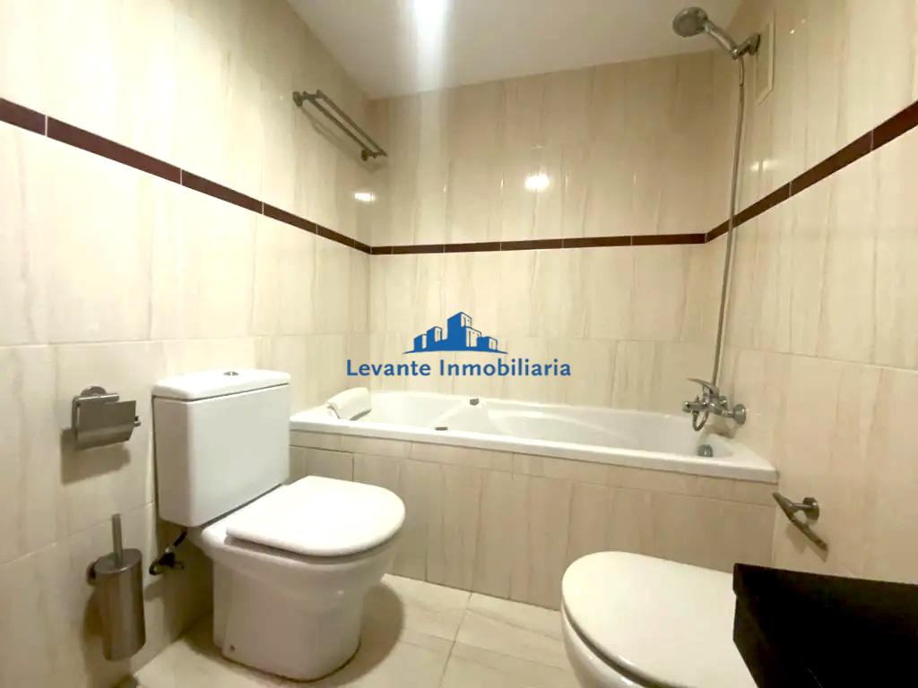For sale of flat in Torrent