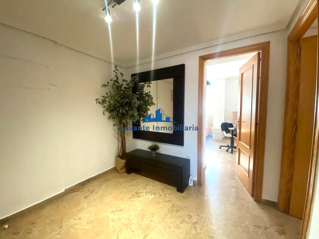 For sale of flat in Torrent