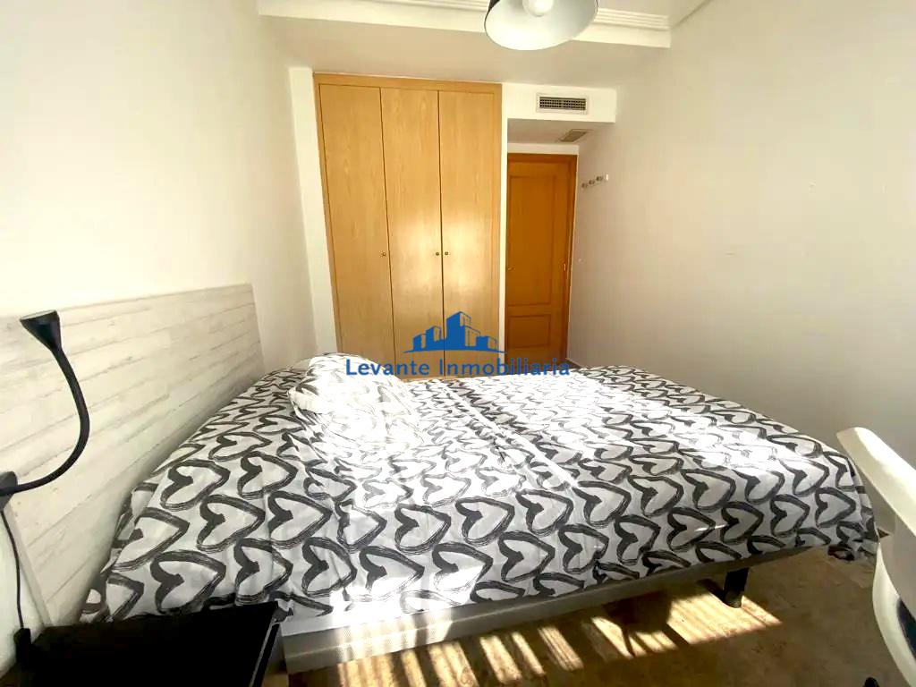 For sale of flat in Torrent