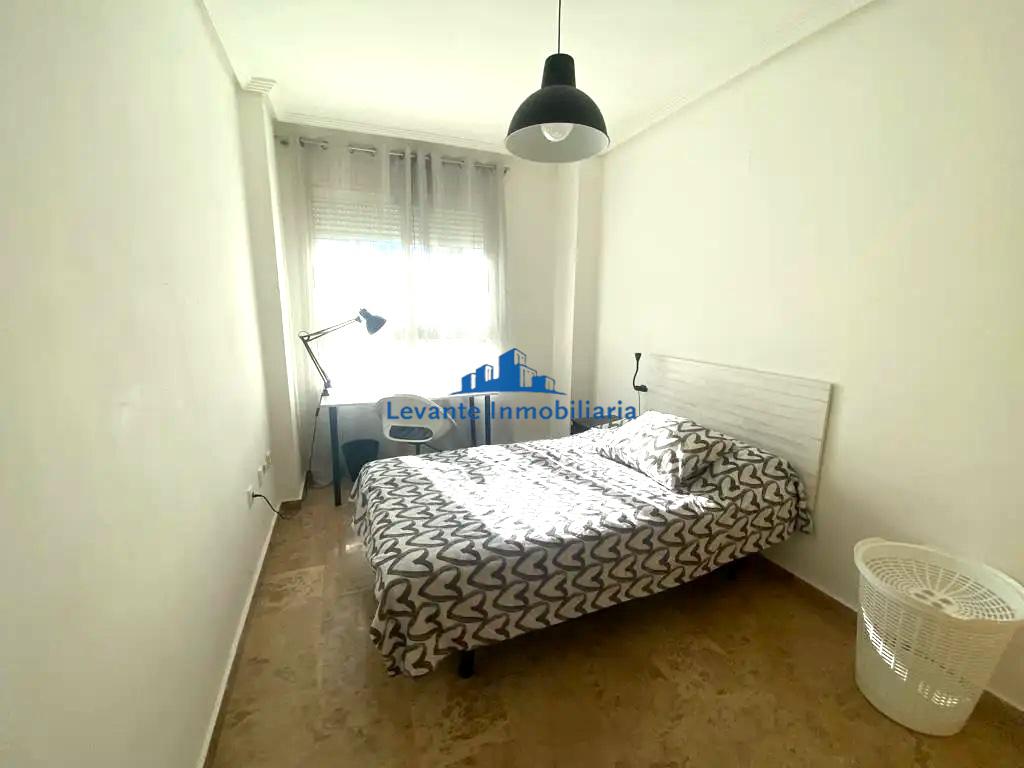 For sale of flat in Torrent