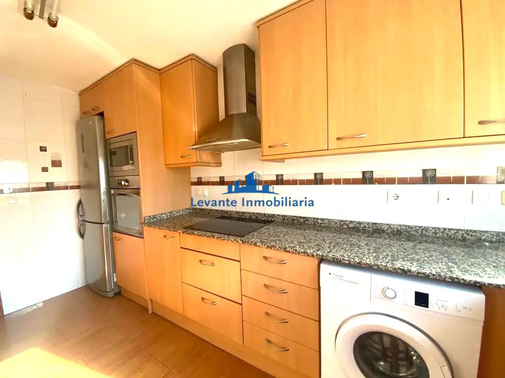 For sale of flat in Torrent