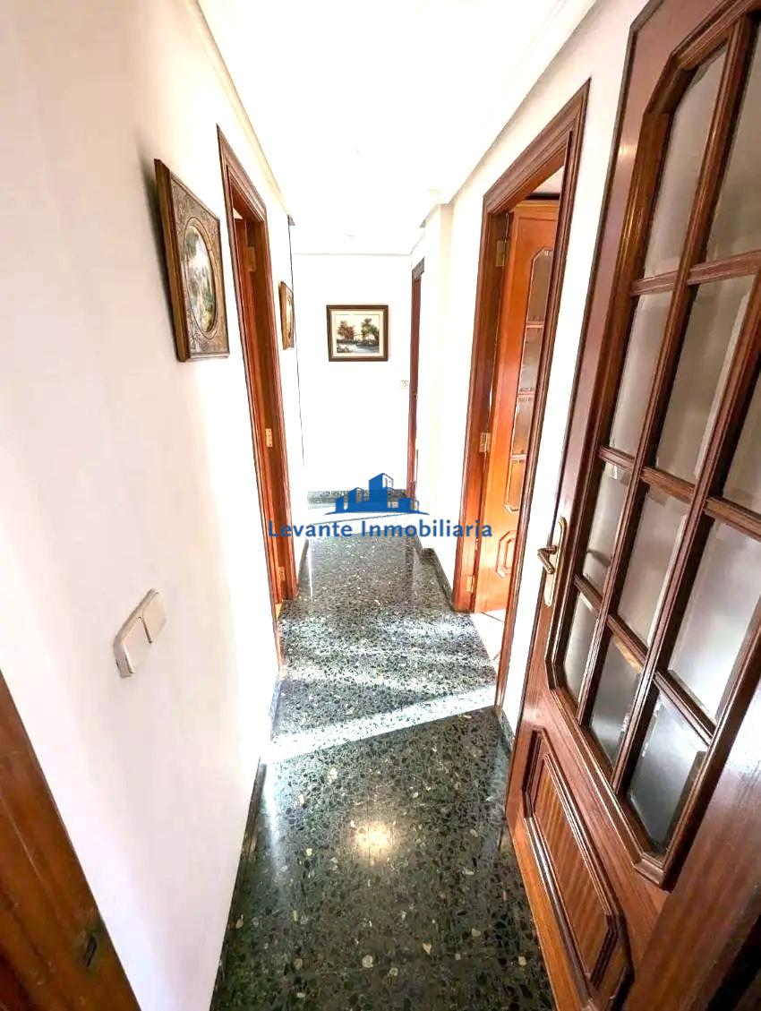 For sale of flat in Valencia
