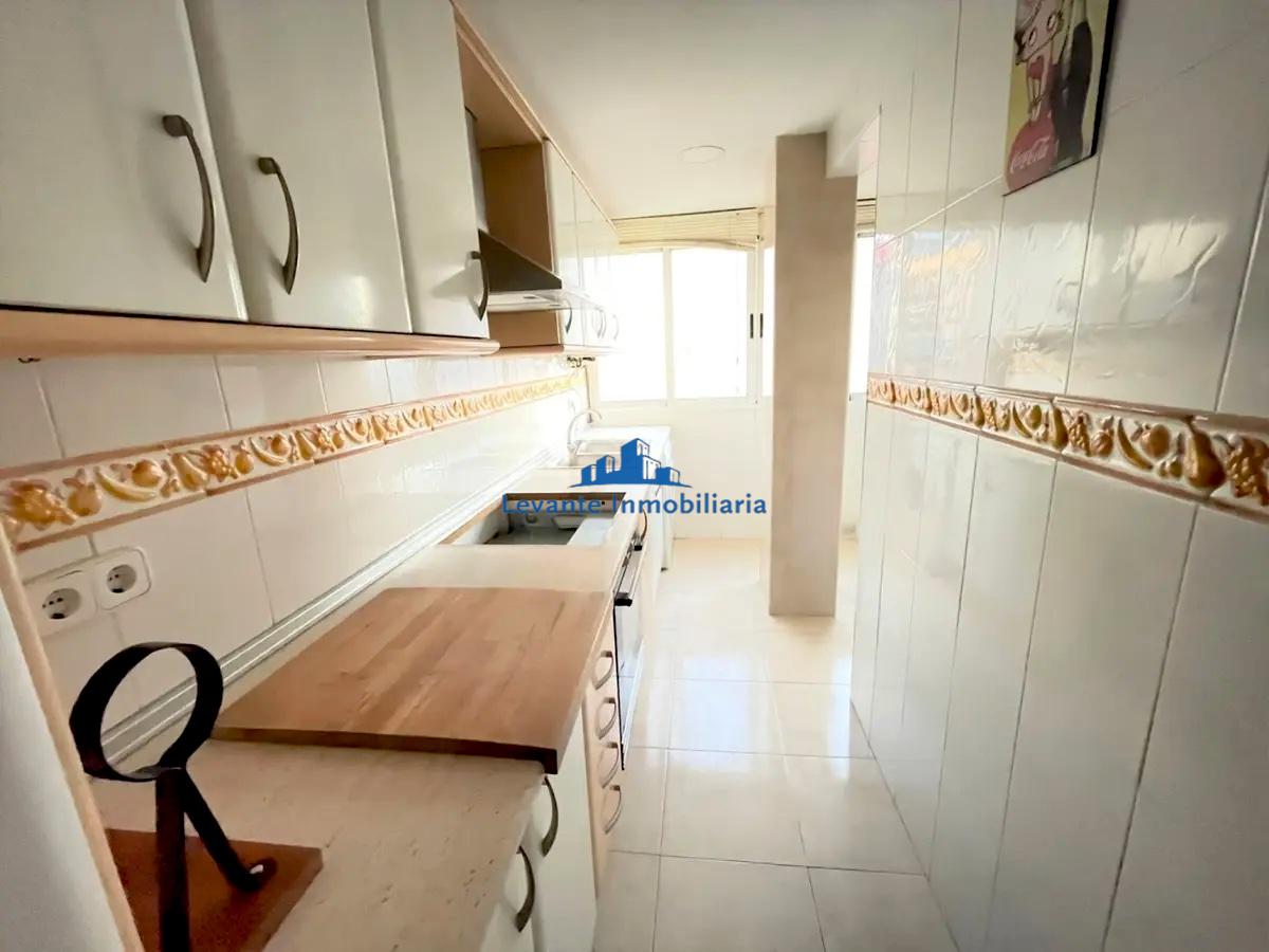 For sale of flat in Valencia
