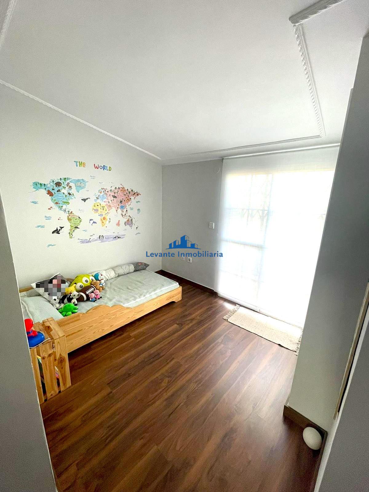 For sale of flat in Aldaia
