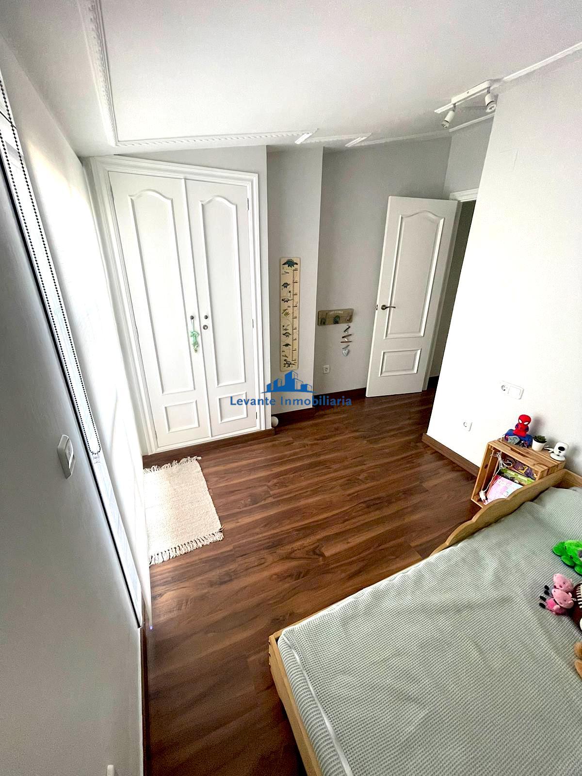 For sale of flat in Aldaia