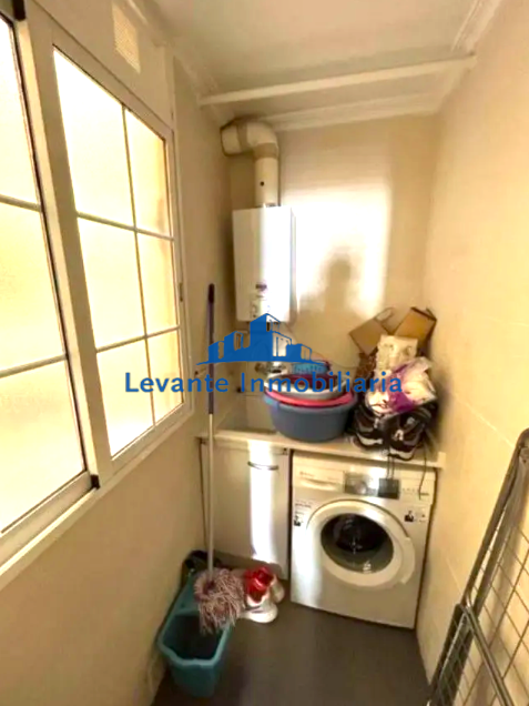 For sale of flat in Valencia