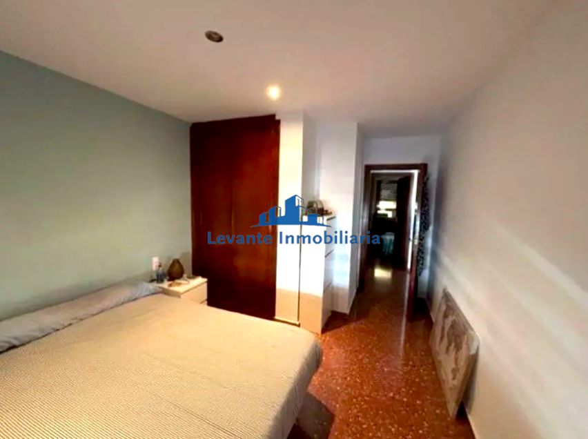 For sale of flat in Valencia