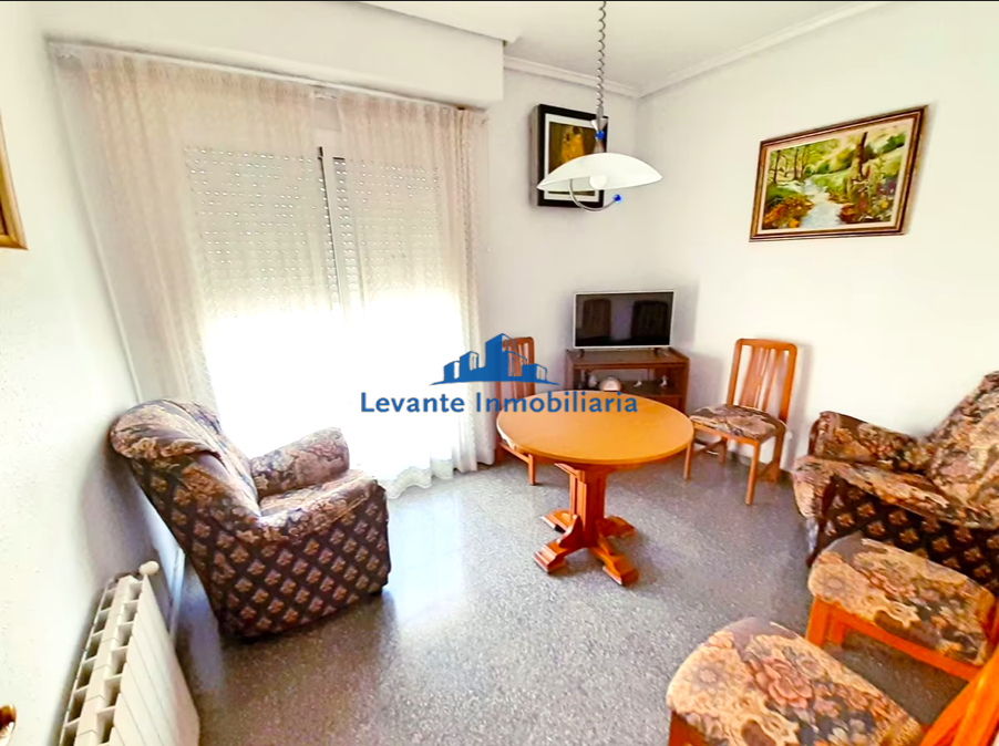 For sale of flat in Valencia