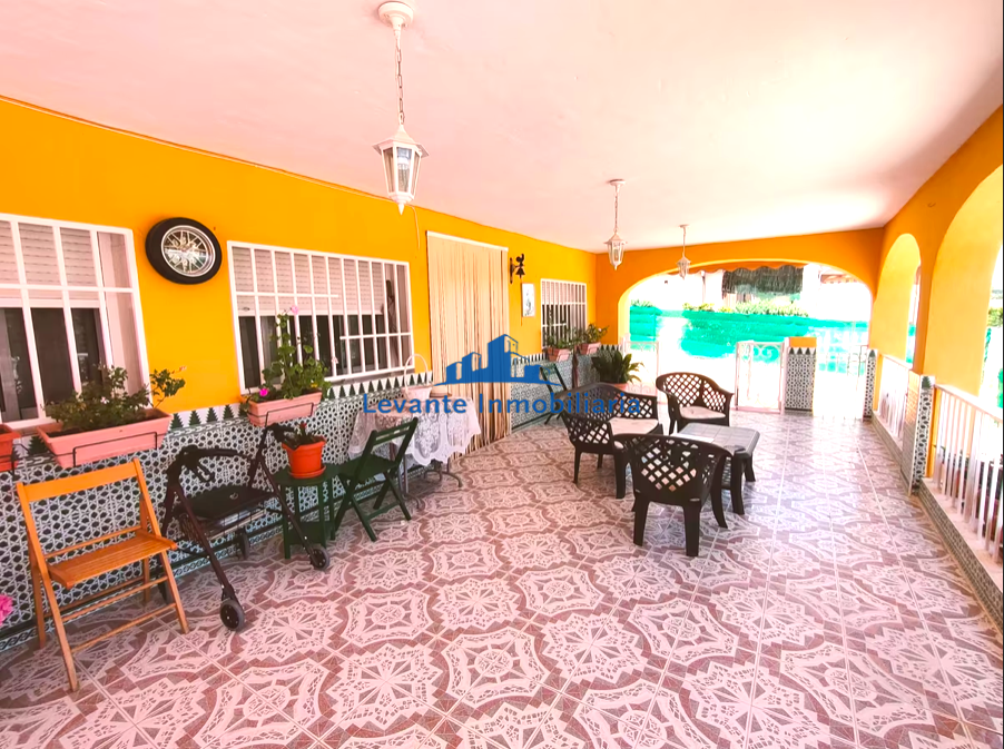 For sale of chalet in Montroy