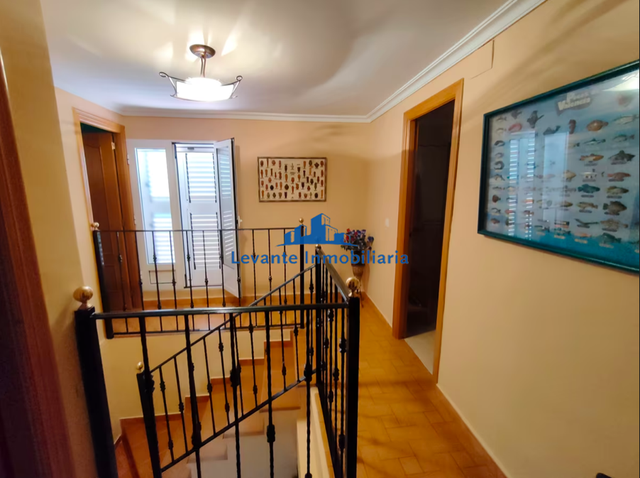 For sale of chalet in Montroy