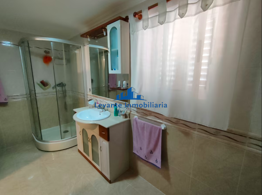 For sale of chalet in Montroy