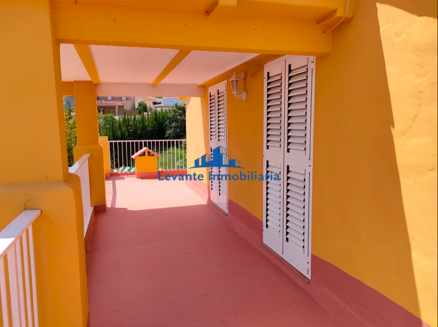 For sale of chalet in Montroy