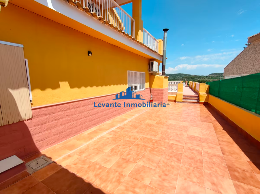For sale of chalet in Montroy