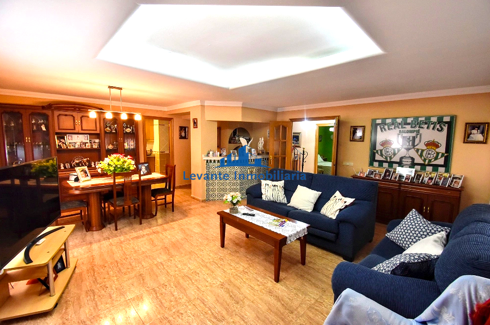 For sale of chalet in Montroy