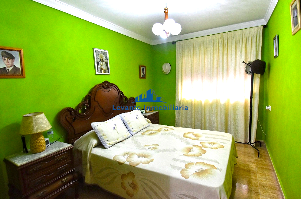For sale of chalet in Montroy