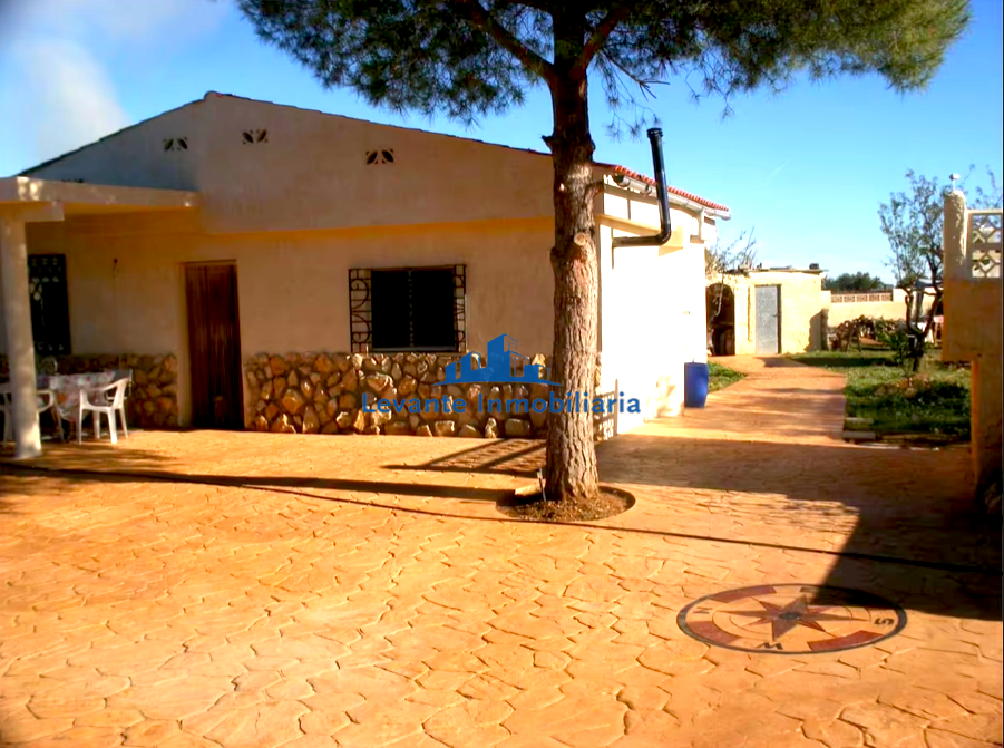 For sale of chalet in Cheste