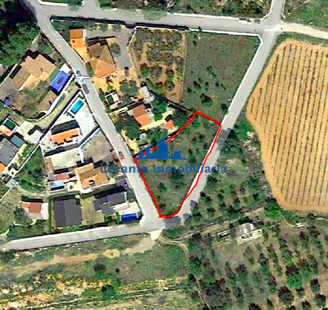 For sale of land in Cheste