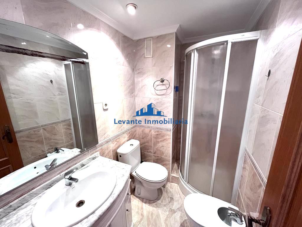 For sale of flat in Valencia