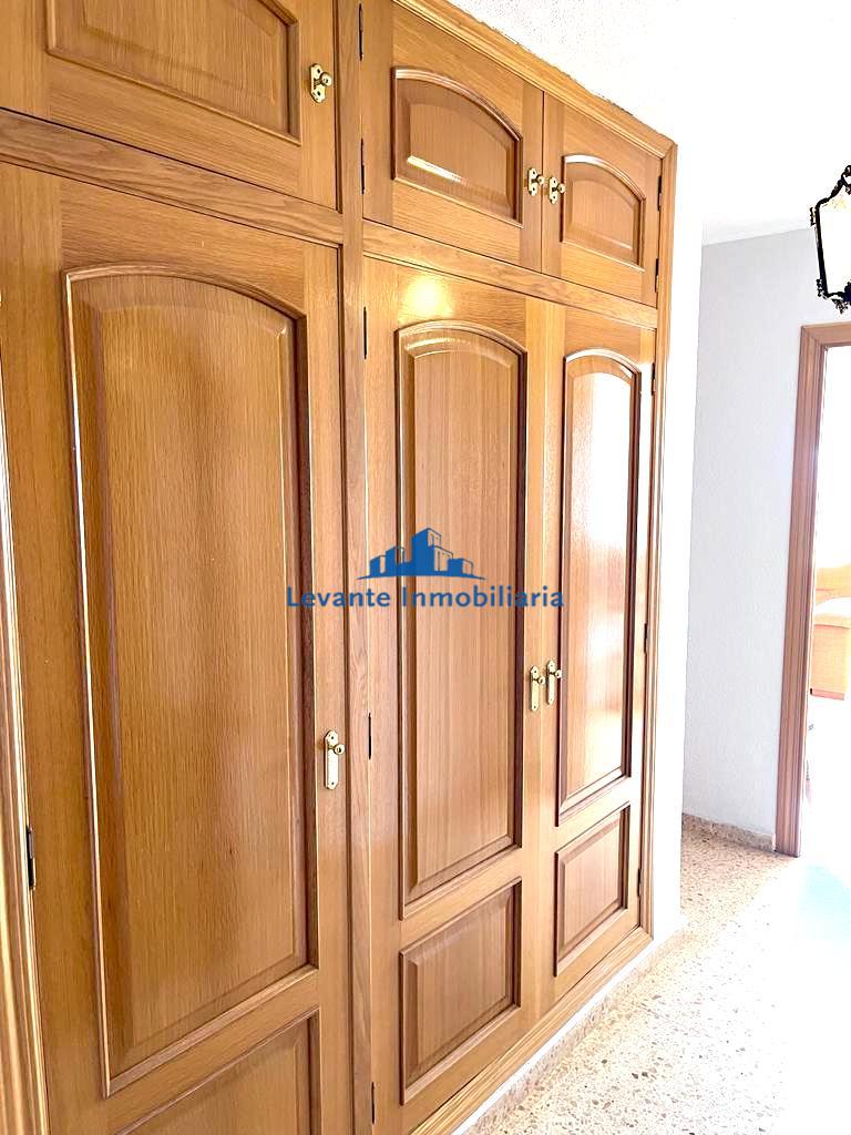 For sale of flat in Valencia
