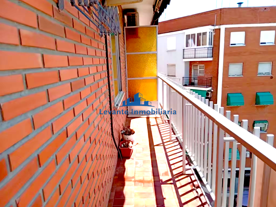 For sale of flat in Quart de Poblet