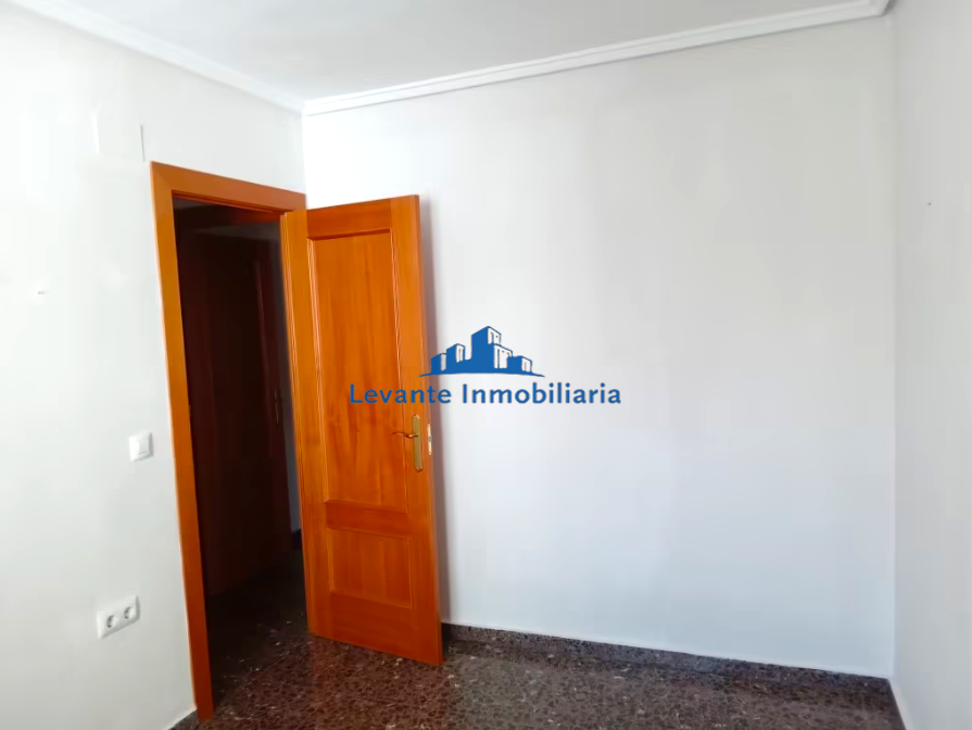 For sale of flat in Quart de Poblet