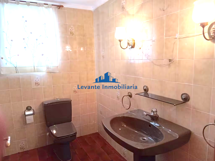 For sale of flat in Quart de Poblet