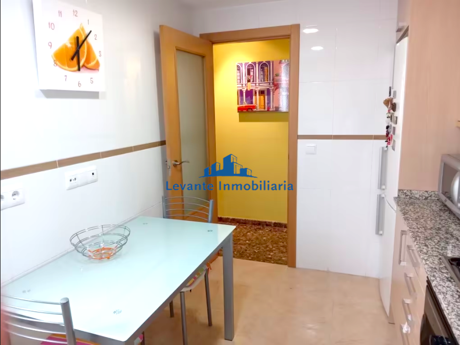 For sale of flat in Aldaia