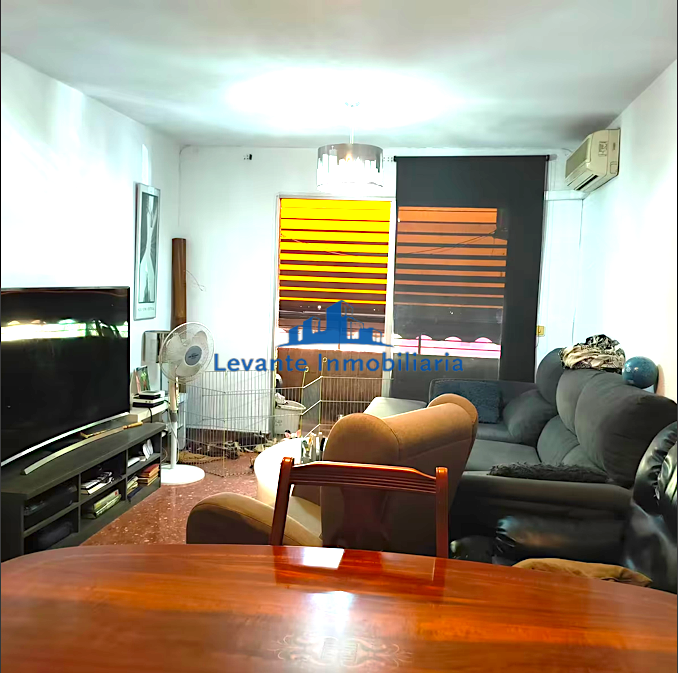For sale of flat in Valencia