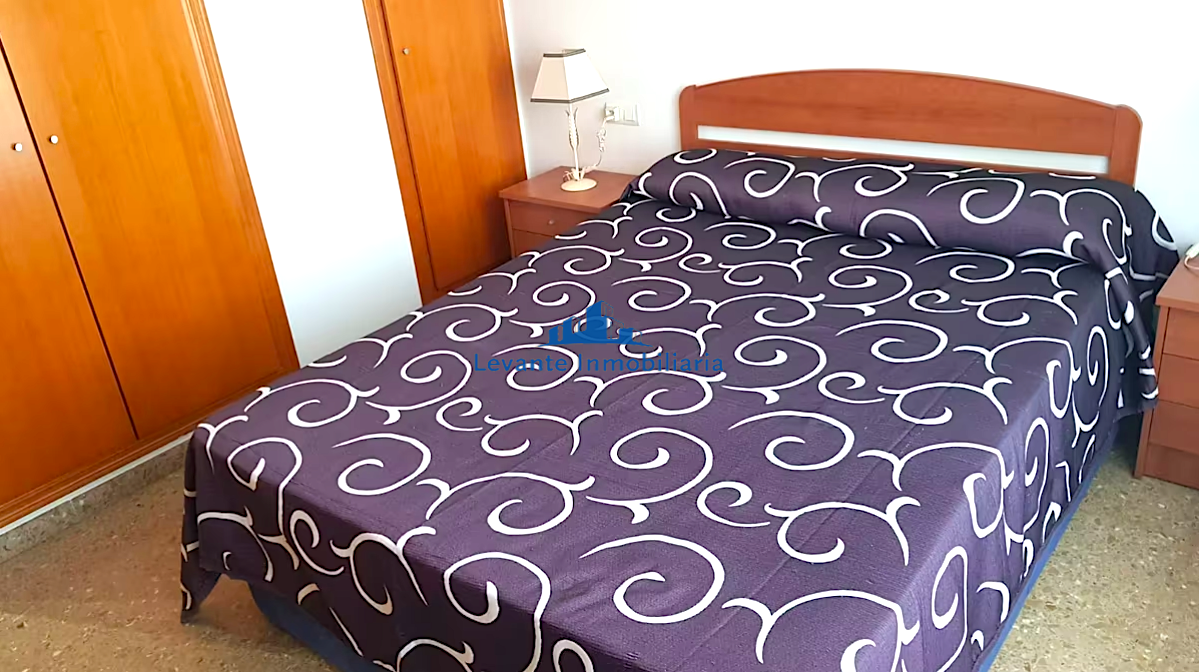 For sale of flat in Manises