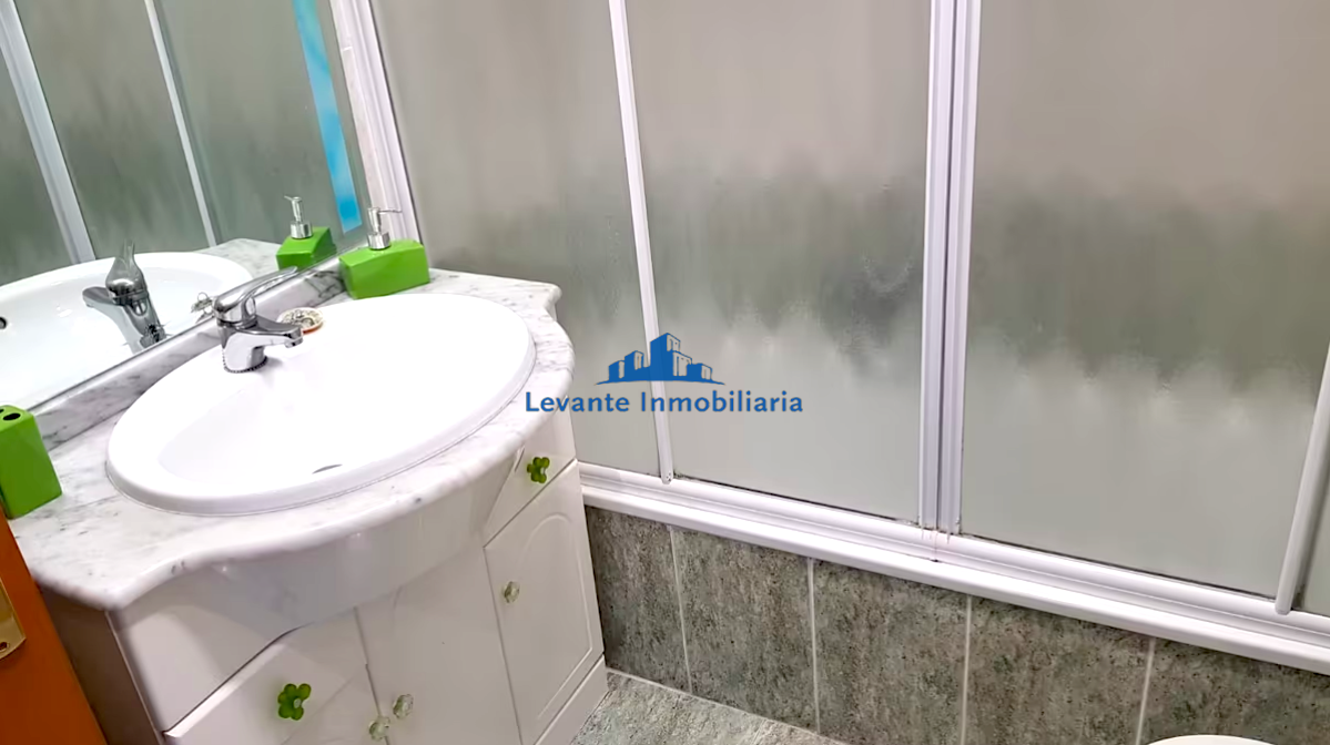 For sale of flat in Manises