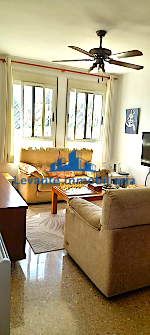 For sale of flat in Manises