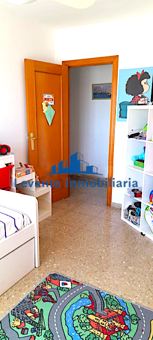 For sale of flat in Manises
