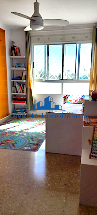 For sale of flat in Manises