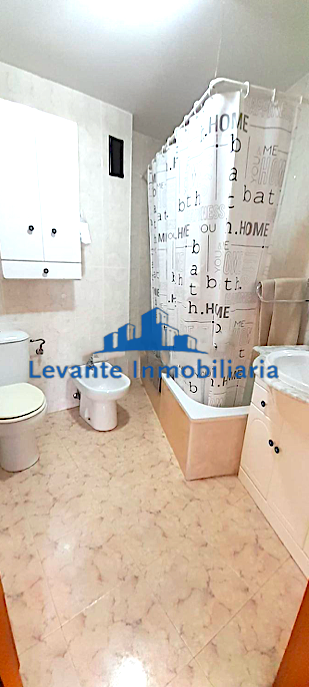 For sale of flat in Manises